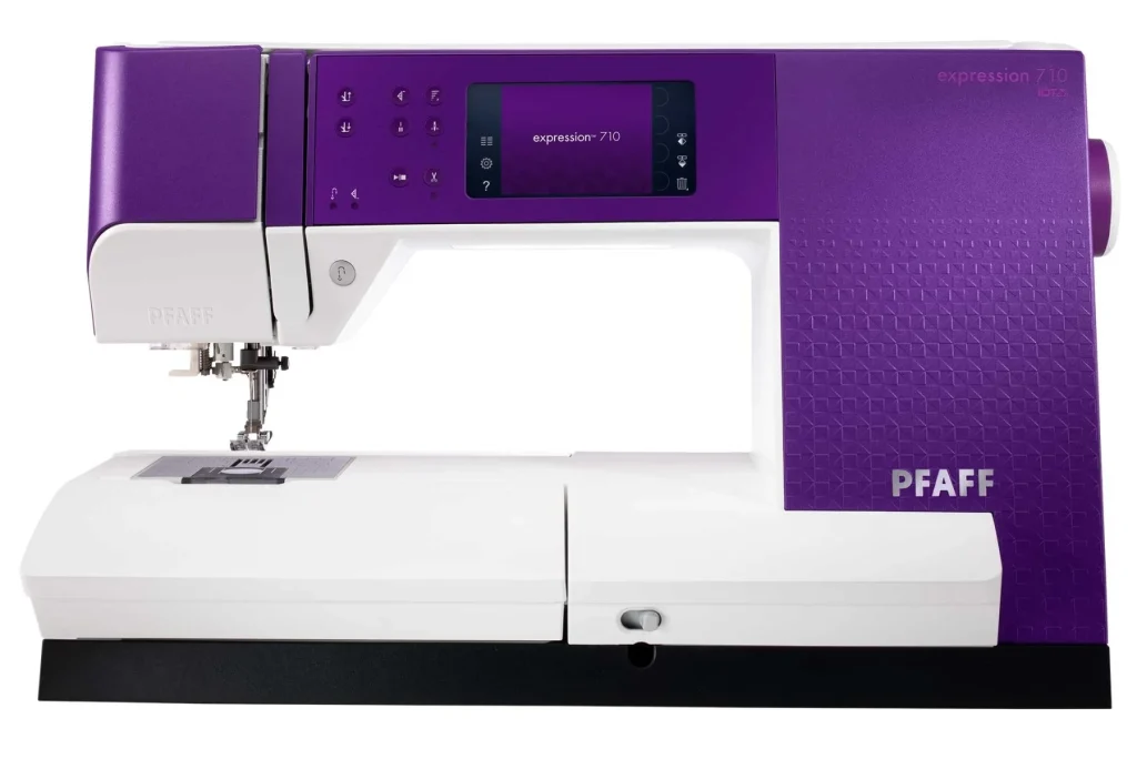 PFAFF Expression 710